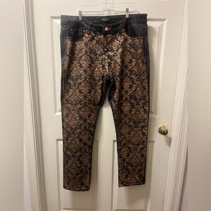 Jane Doe Women’s Black Jeans with Gold Stamped Pattern Mid Rise Sz 22